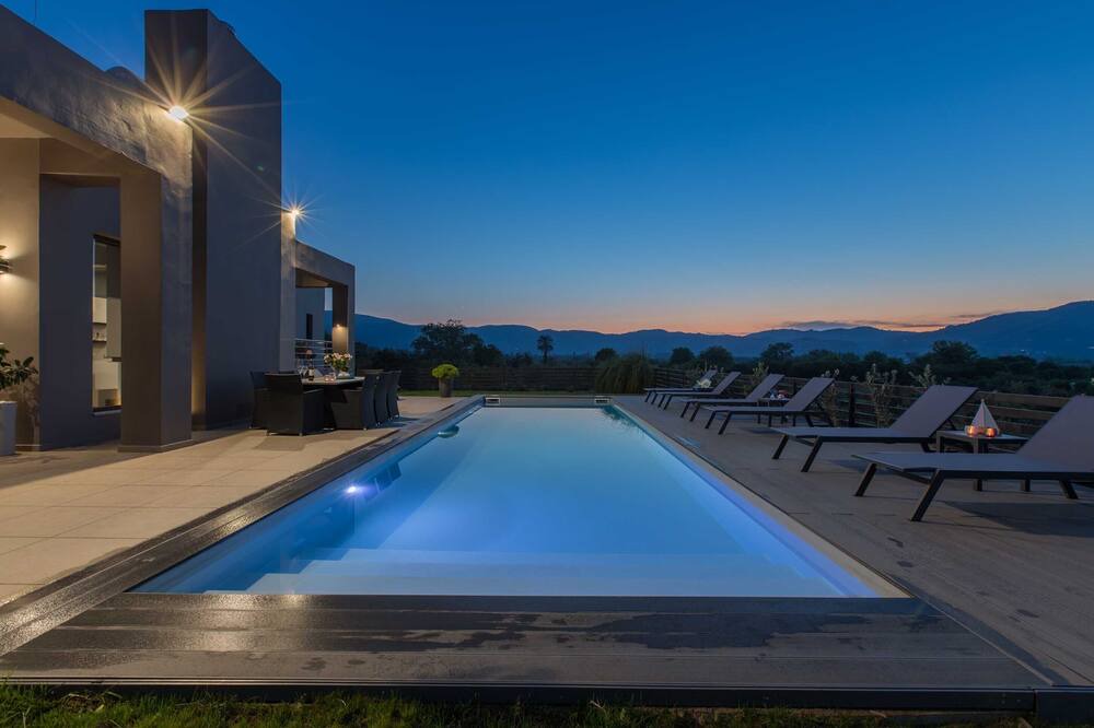 Photo of Outdoor in Alikianos