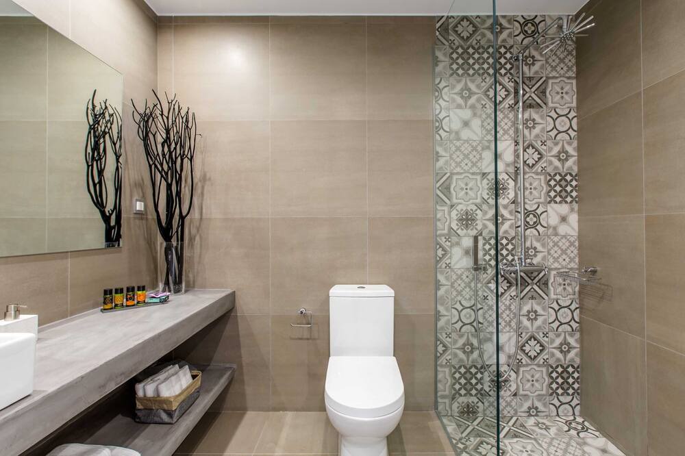 Photo of Bathroom in Alikianos