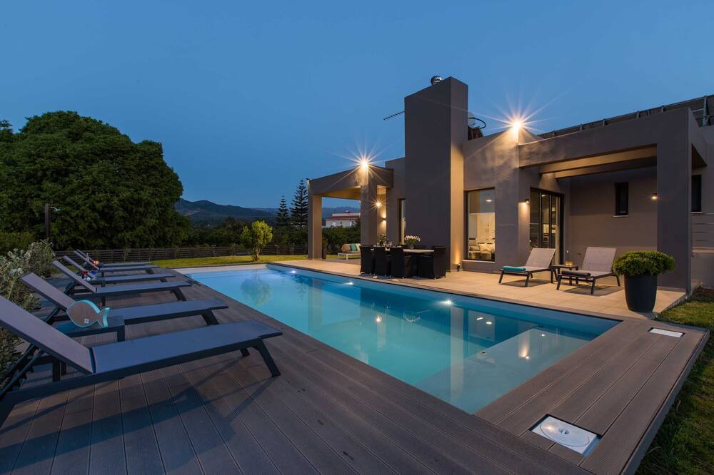 Photo of Outdoor in Alikianos