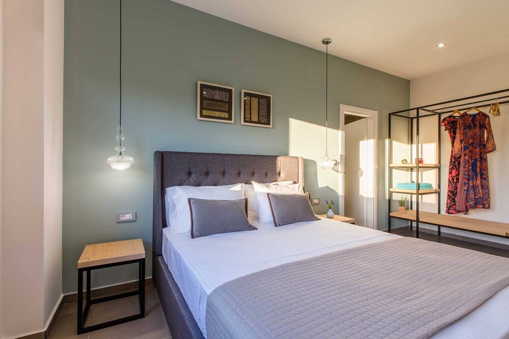 Photo of Bedroom in Alikianos