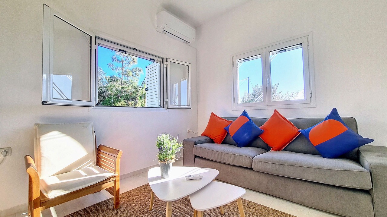 Photo of Livingroom in Pigadia