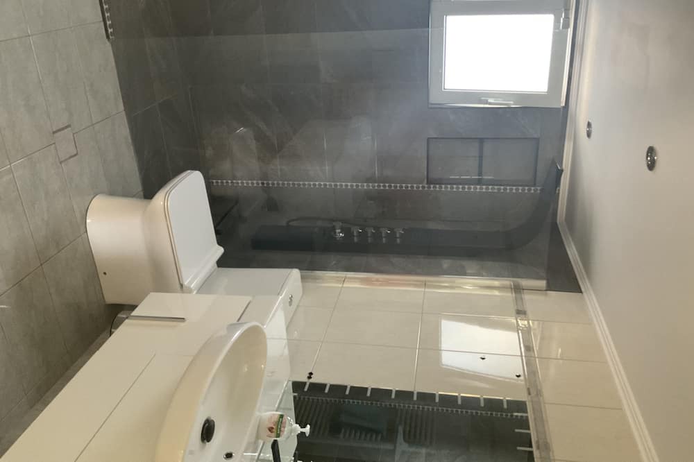 Photo of Bathroom in Vamos