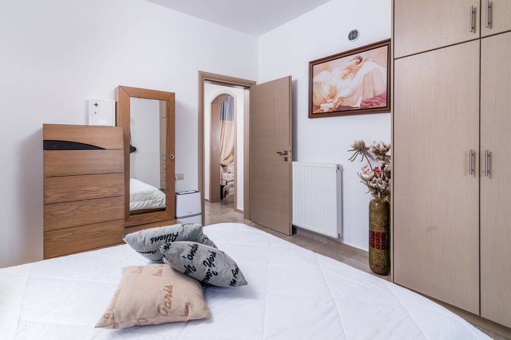 Photo of Bedroom in Pitsidia