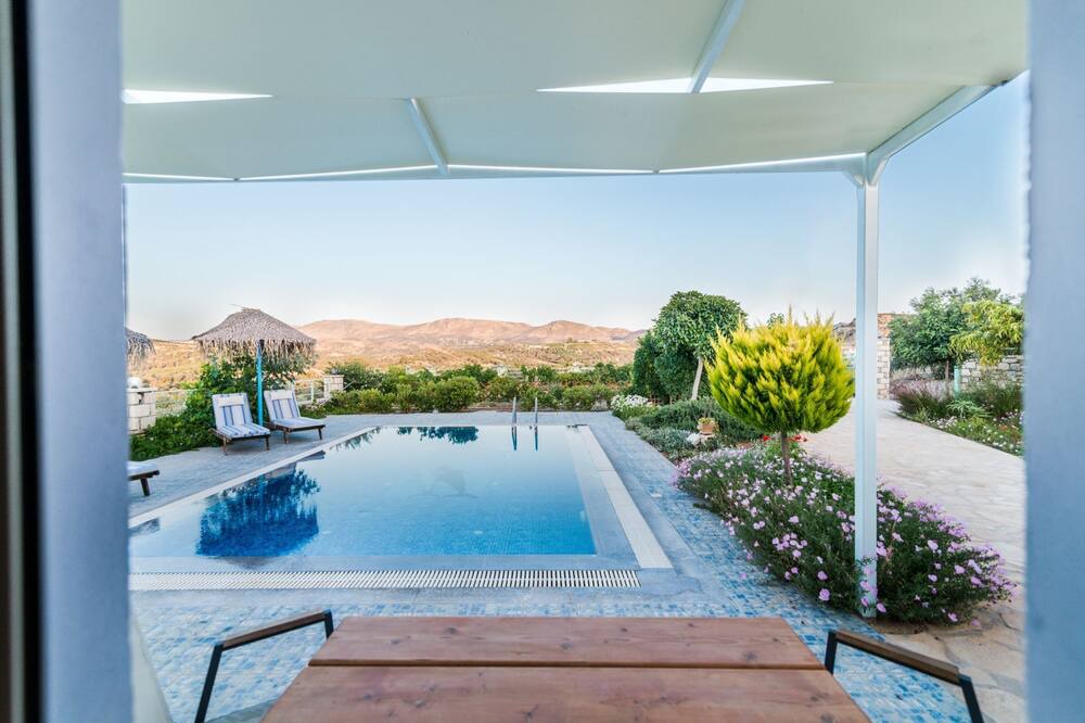 Photo of Outdoor in Pitsidia