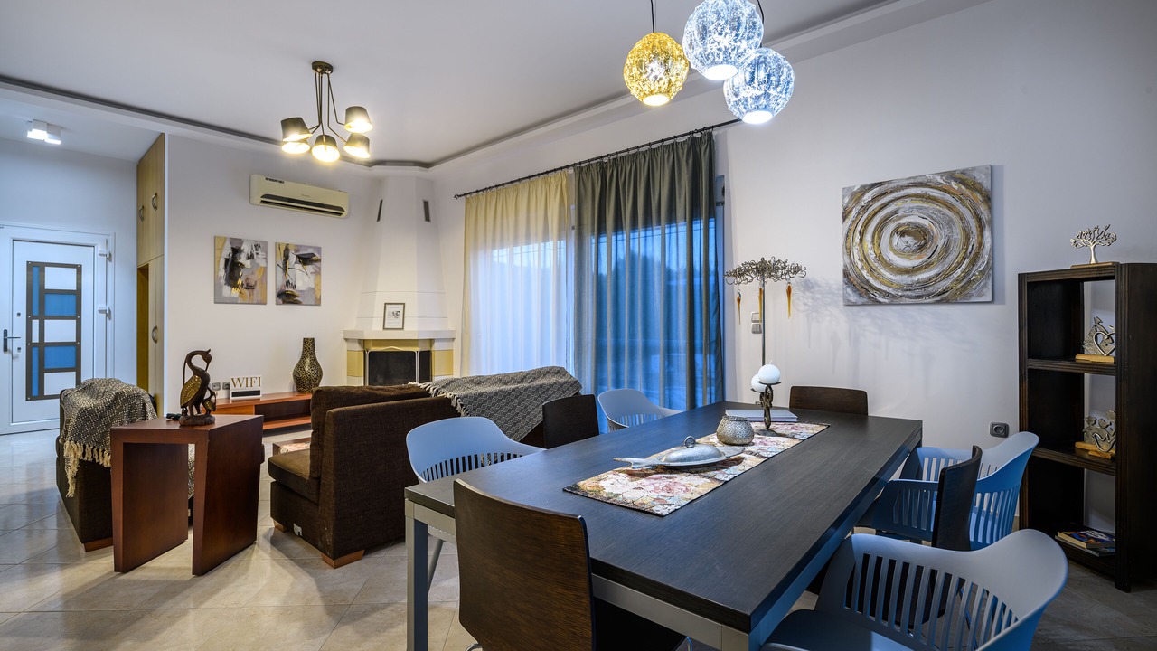 Photo of Livingroom in Dikaio