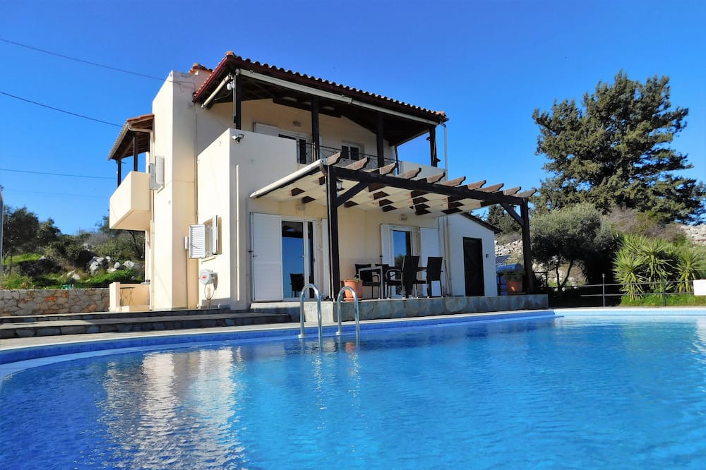 Photo of Outdoor in Kefalas