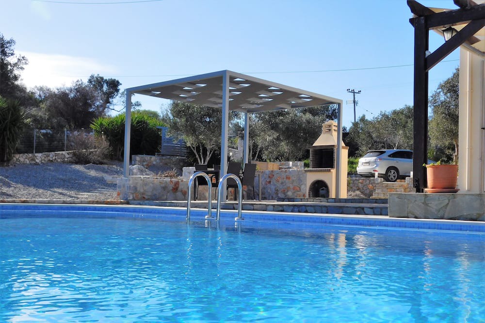 Photo of Outdoor in Kefalas