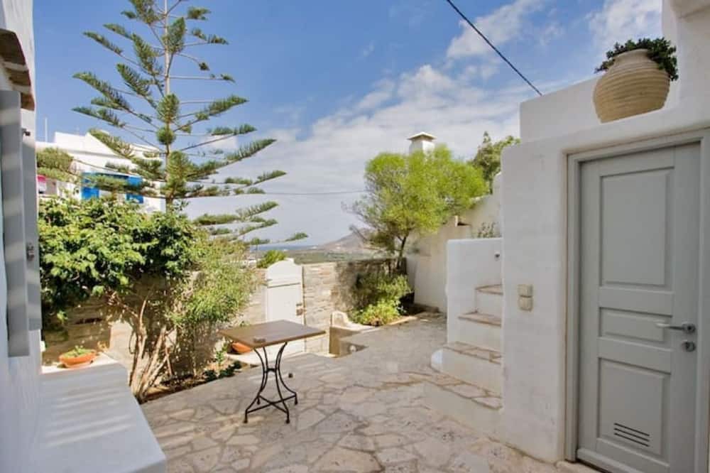 Photo of Outdoor in Marpissa
