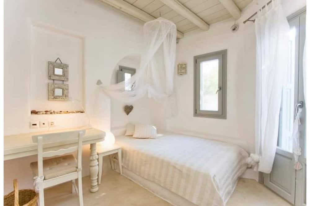 Photo of Bedroom in Marpissa