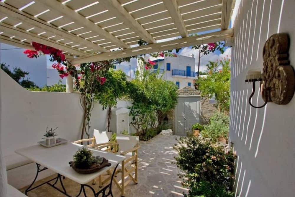 Photo of Outdoor in Marpissa