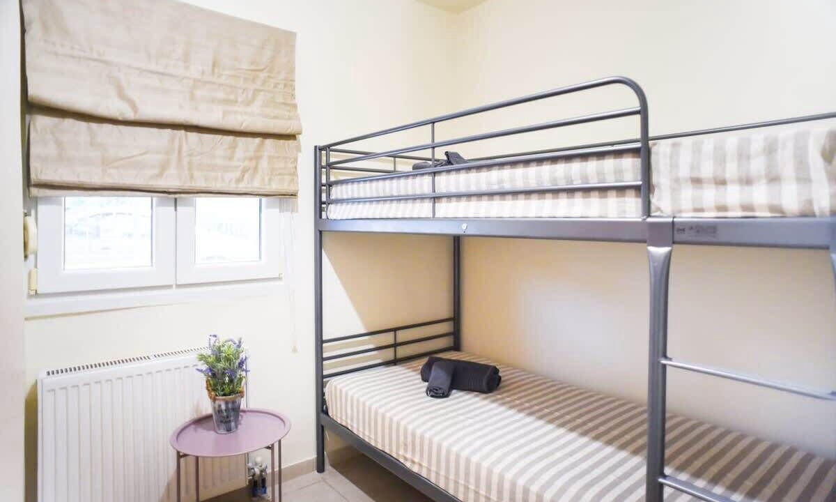 Photo of Bedroom in Nees Pagases