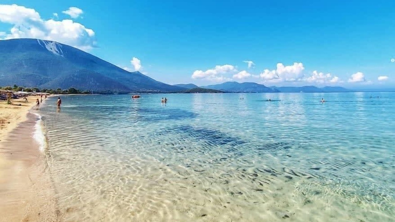 Photo of Outdoor in Nees Pagases