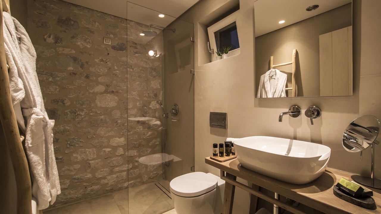 Photo of Bathroom in Omales