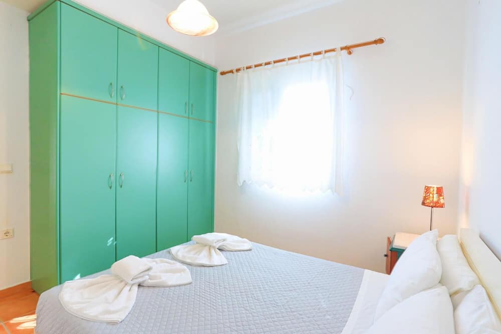 Photo of Bedroom in Katavolos