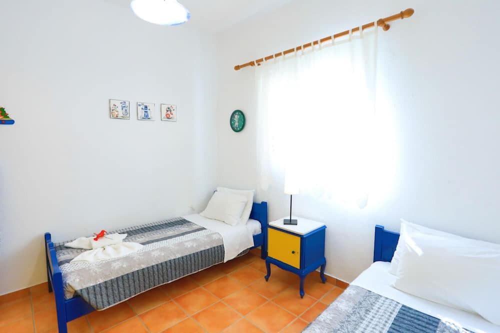 Photo of Bedroom in Katavolos