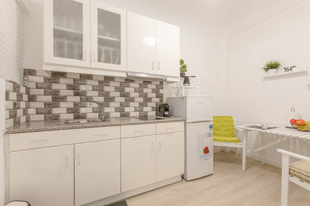 Photo of Kitchen in Galatsi