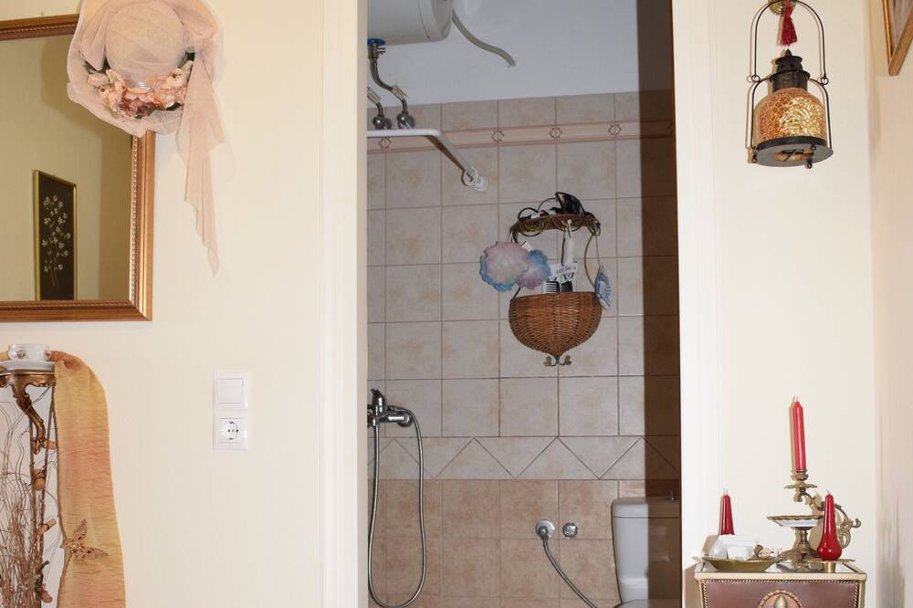 Photo of Bathroom in Melikia