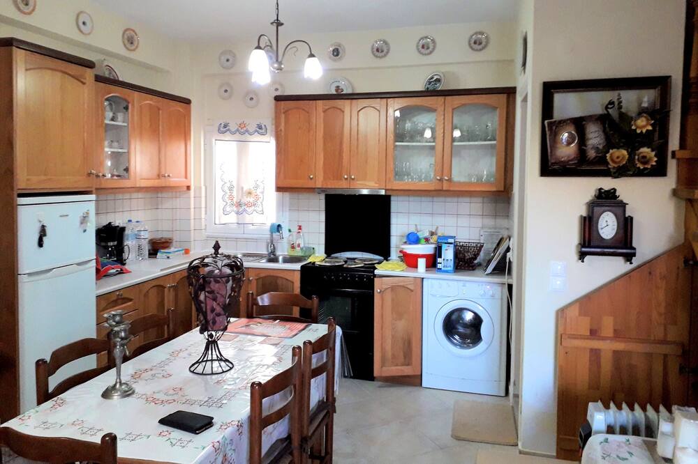 Photo of Kitchen in Melikia