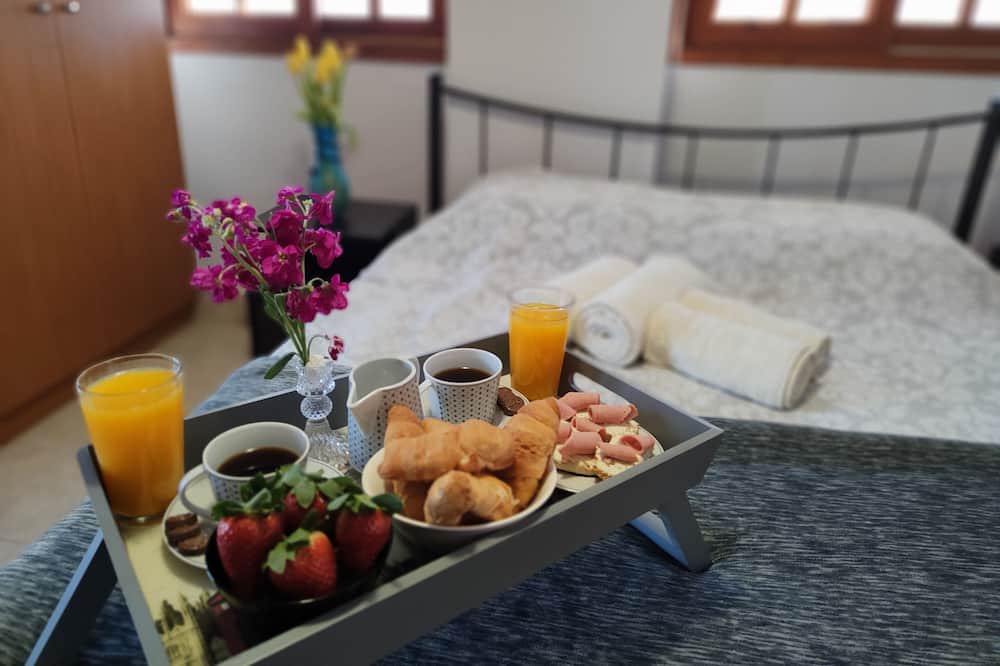 Photo of Bedroom in Mili