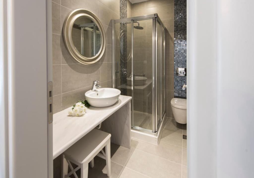 Photo of Bathroom in Vourvoulos