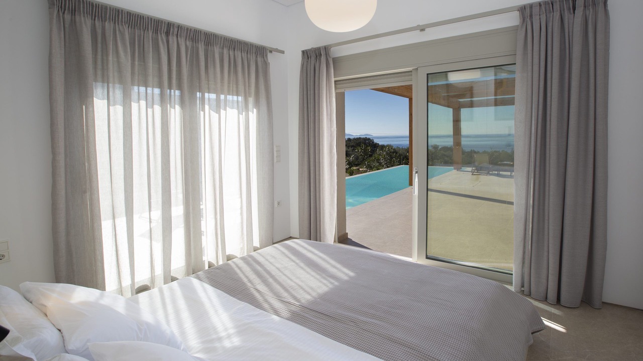 Photo of Bedroom in Evgiros