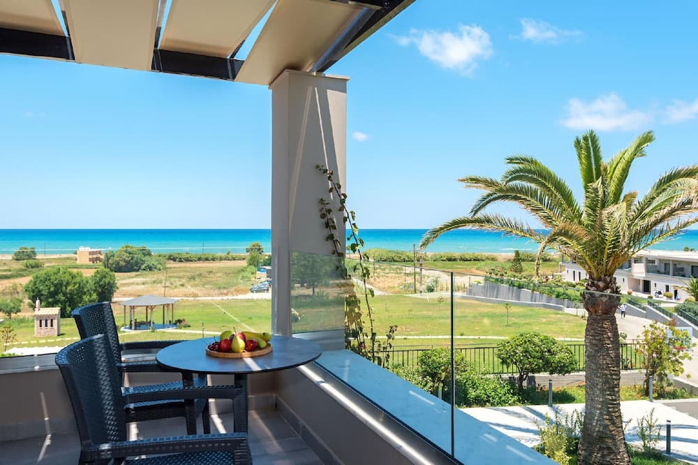 Photo of Outdoor in Gerani