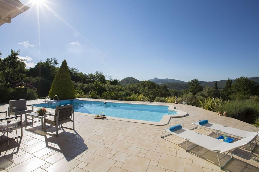 Photo of Outdoor in Lazarata