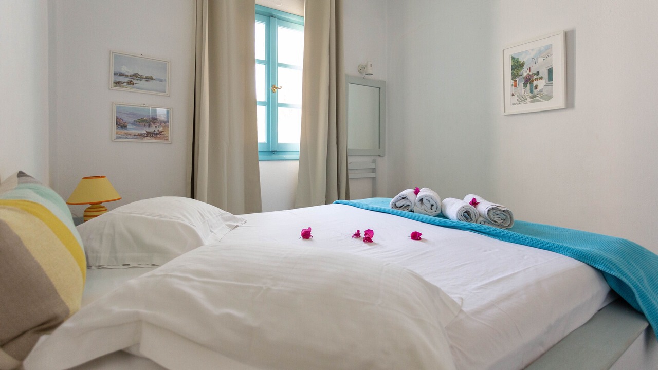 Photo of Bedroom in Paros