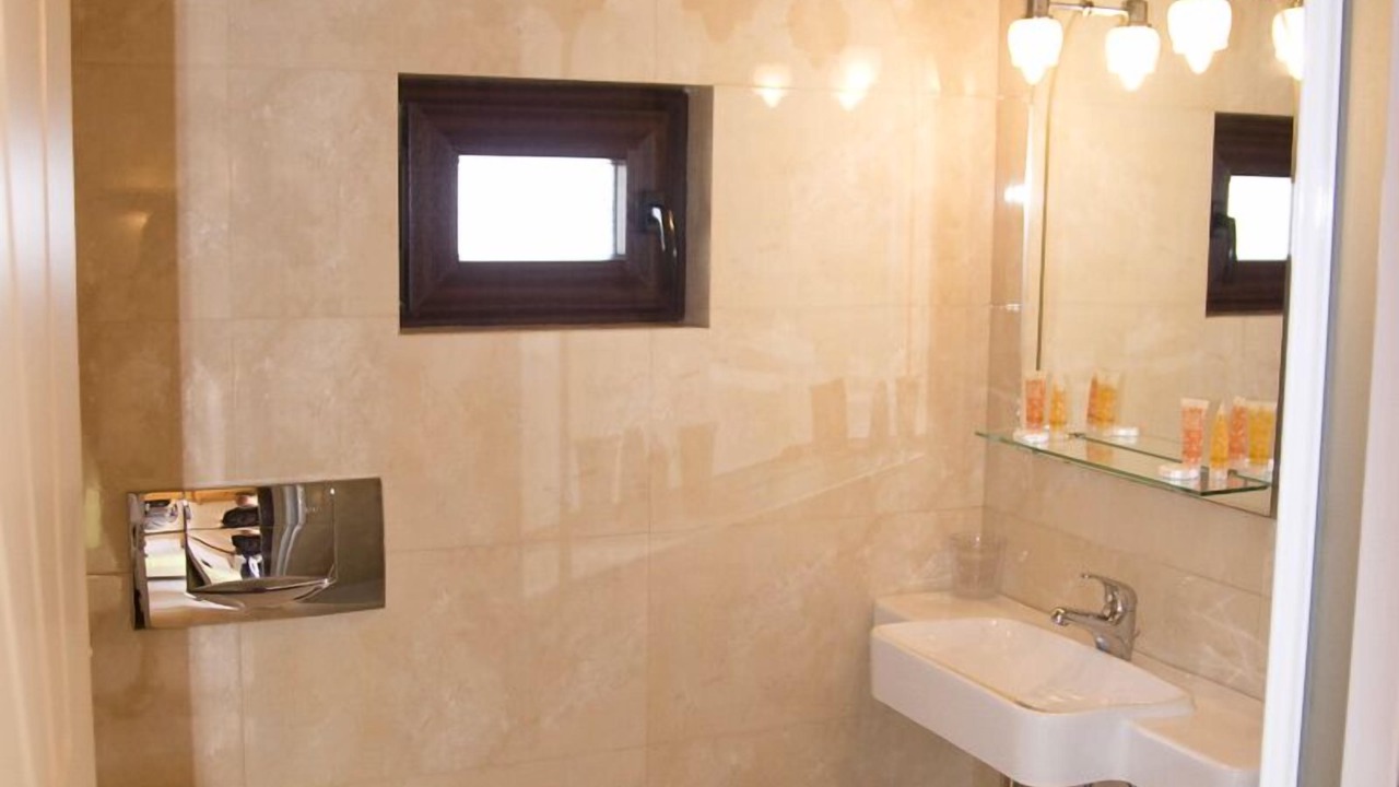 Photo of Bathroom in Elafonisos