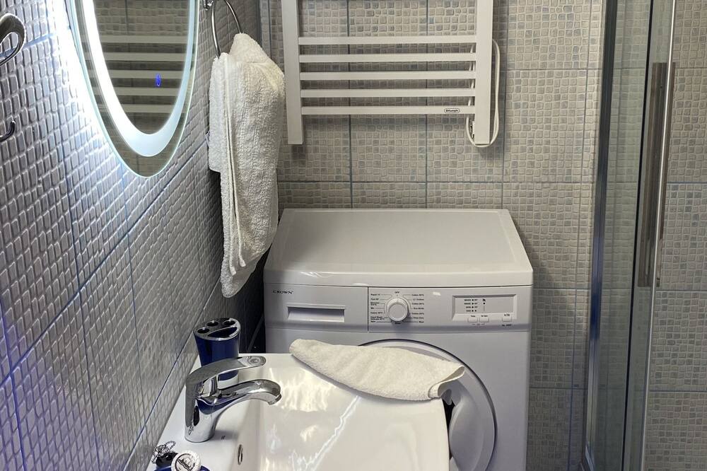 Photo of Bathroom in Paralia