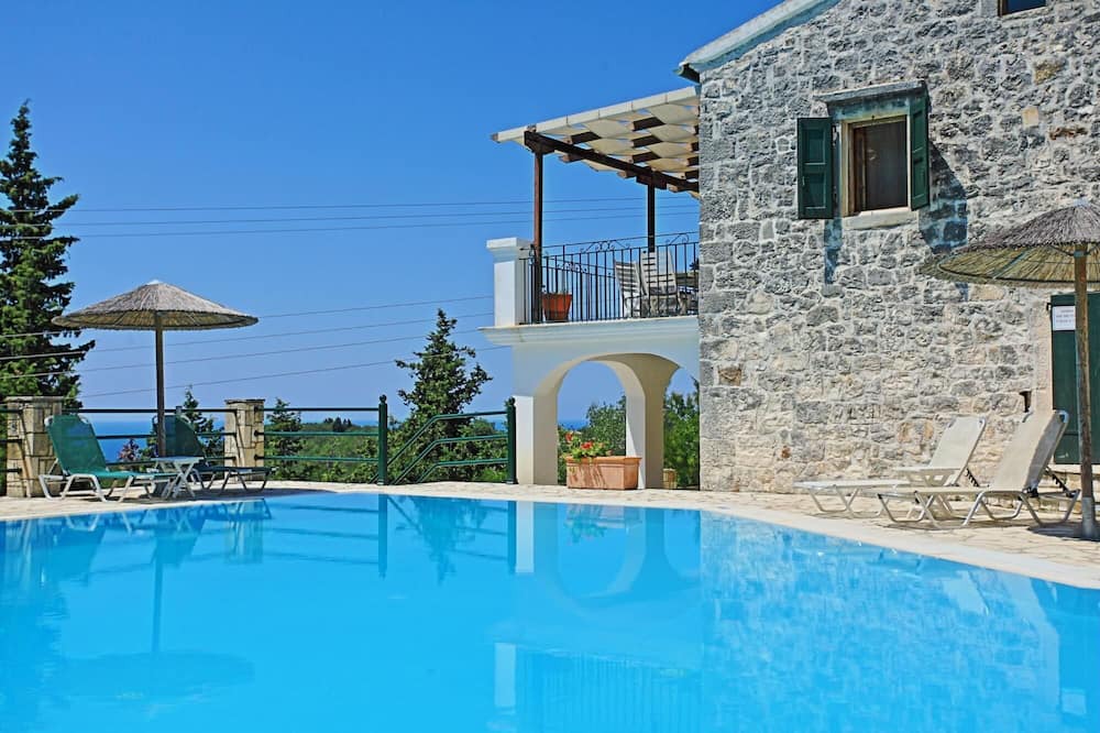Photo of Outdoor in Vlachopoulatika