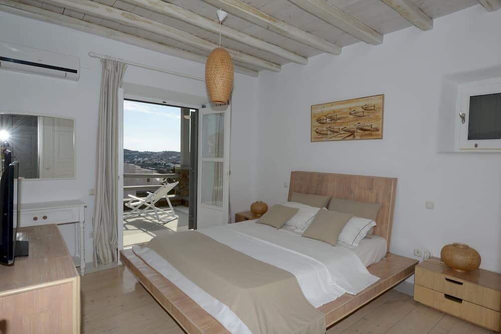 Photo of Bedroom in Kalafatis