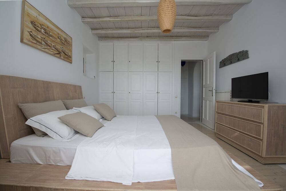 Photo of Bedroom in Kalafatis