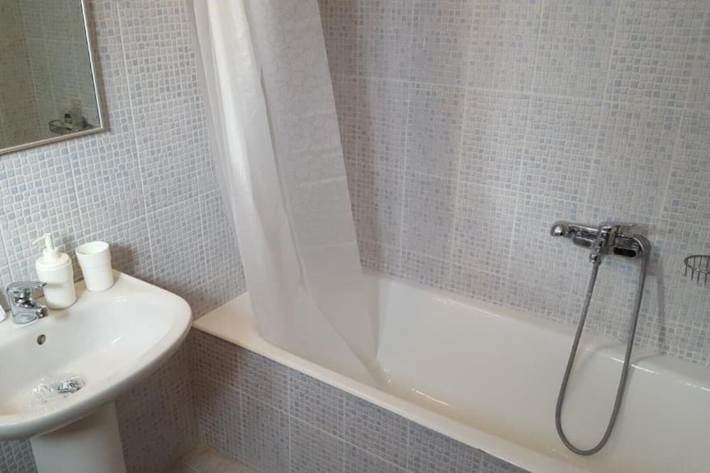 Photo of Bathroom in Paralia