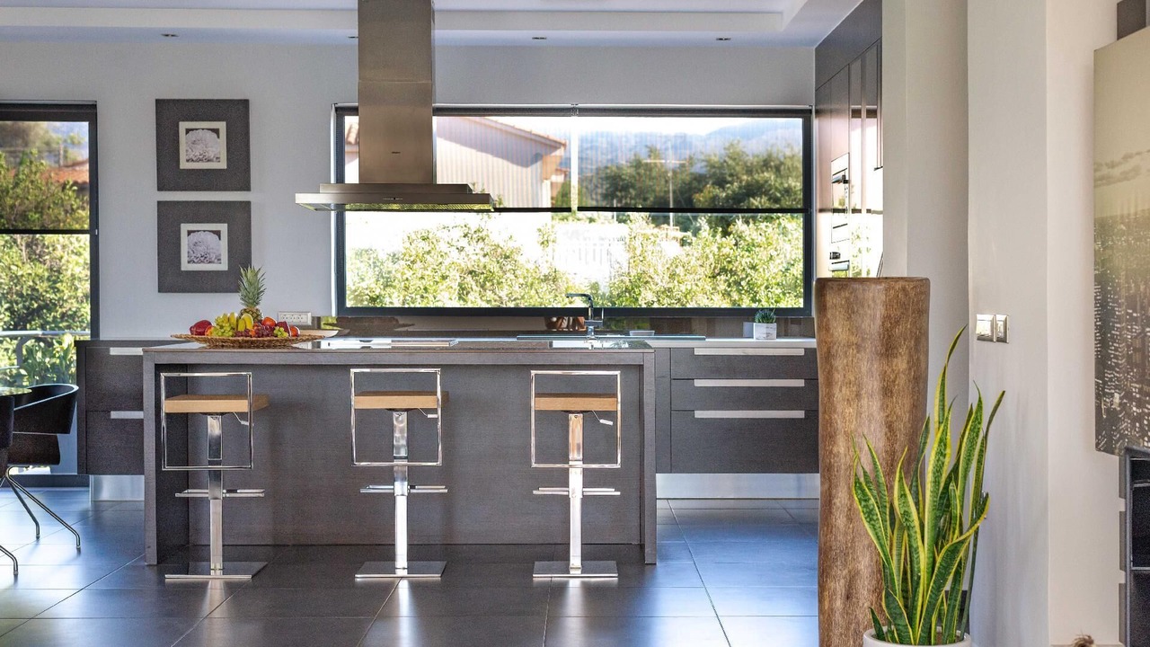 Photo of Kitchen in Alikianos