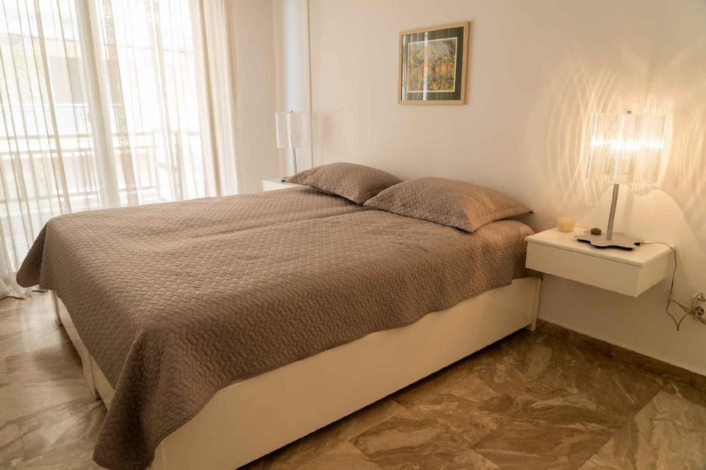 Photo of Bedroom in Nea Playia