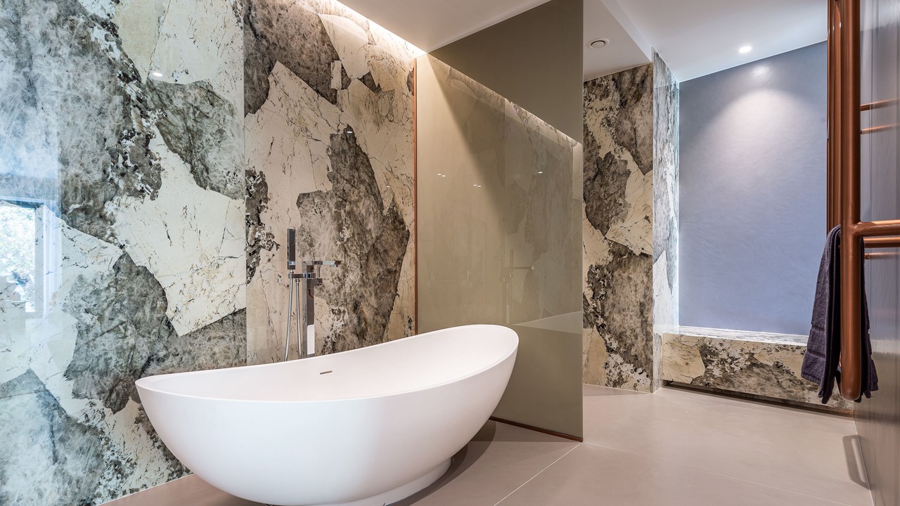 Photo of Bathroom in Aigio