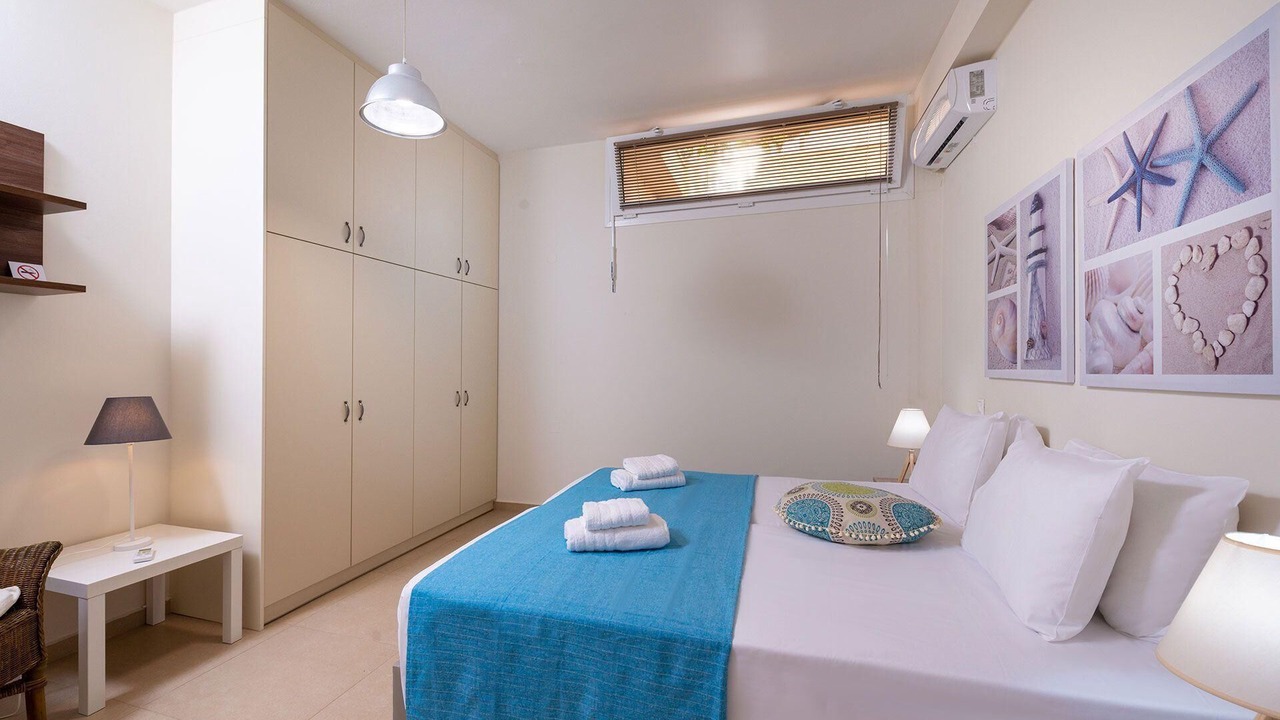Photo of Bedroom in Kato Gouves