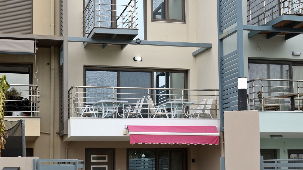 Photo of Patio Balcony in Lambi