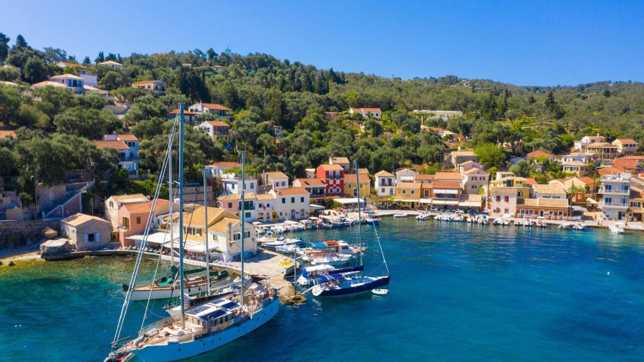 Photo of Others in Lakka