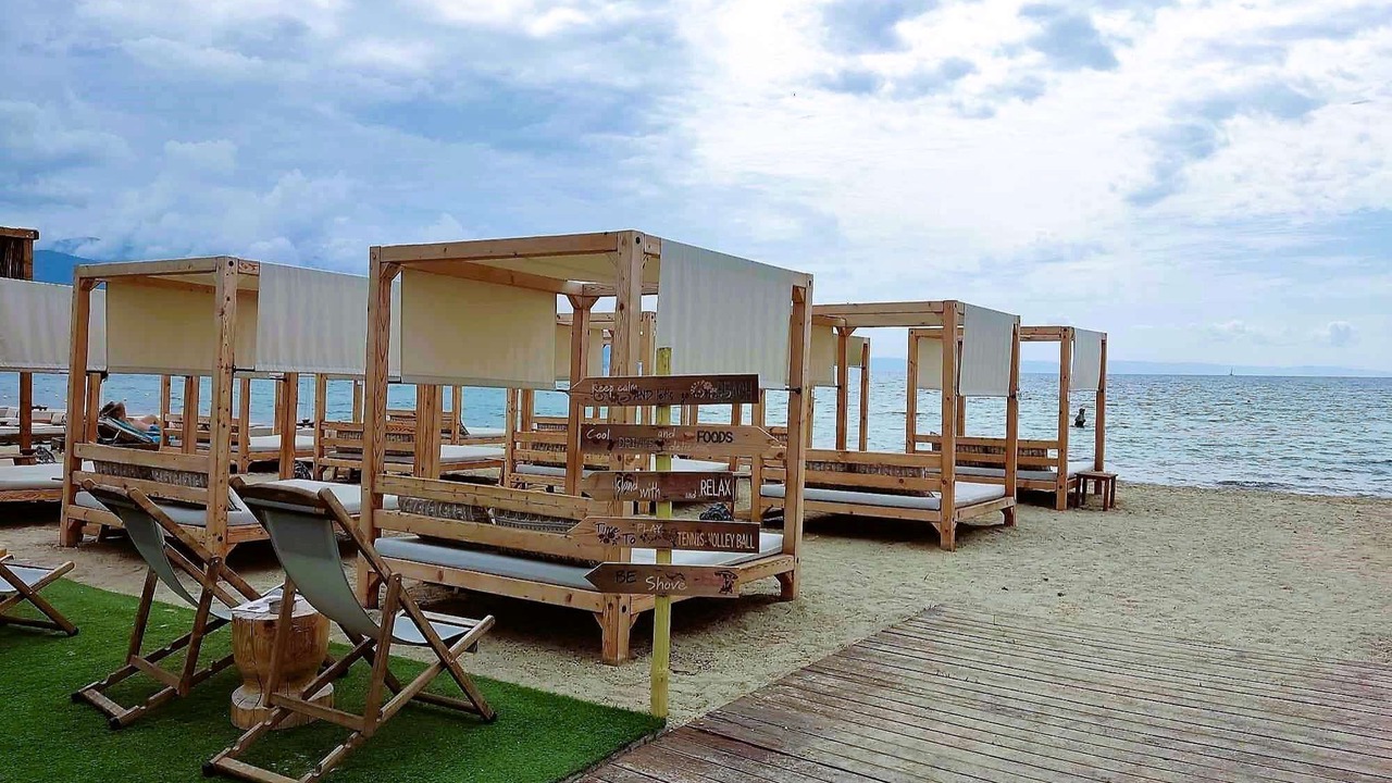 Photo of Outdoor in Nees Pagases