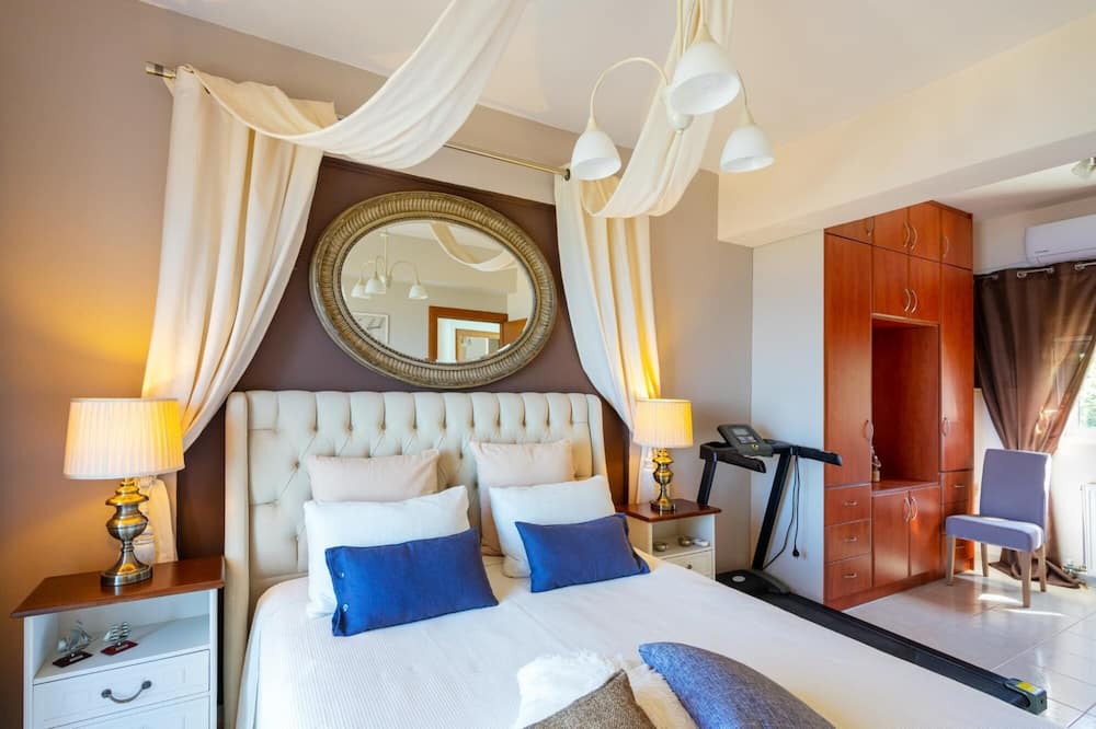Photo of Bedroom in Sitia
