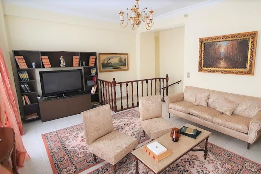 Photo of Livingroom in Zavlani