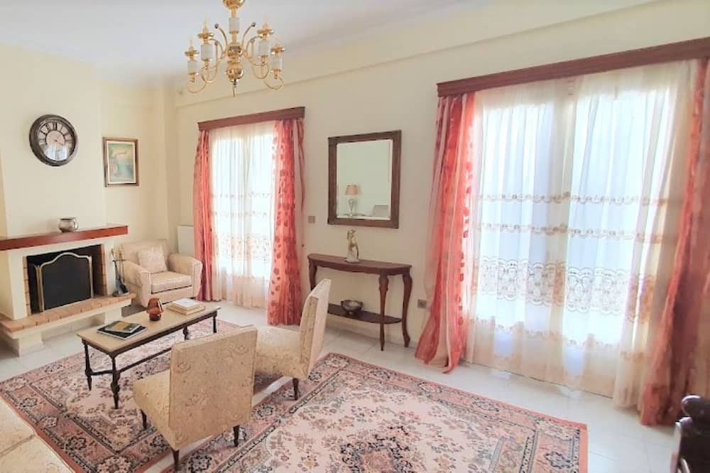 Photo of Livingroom in Zavlani