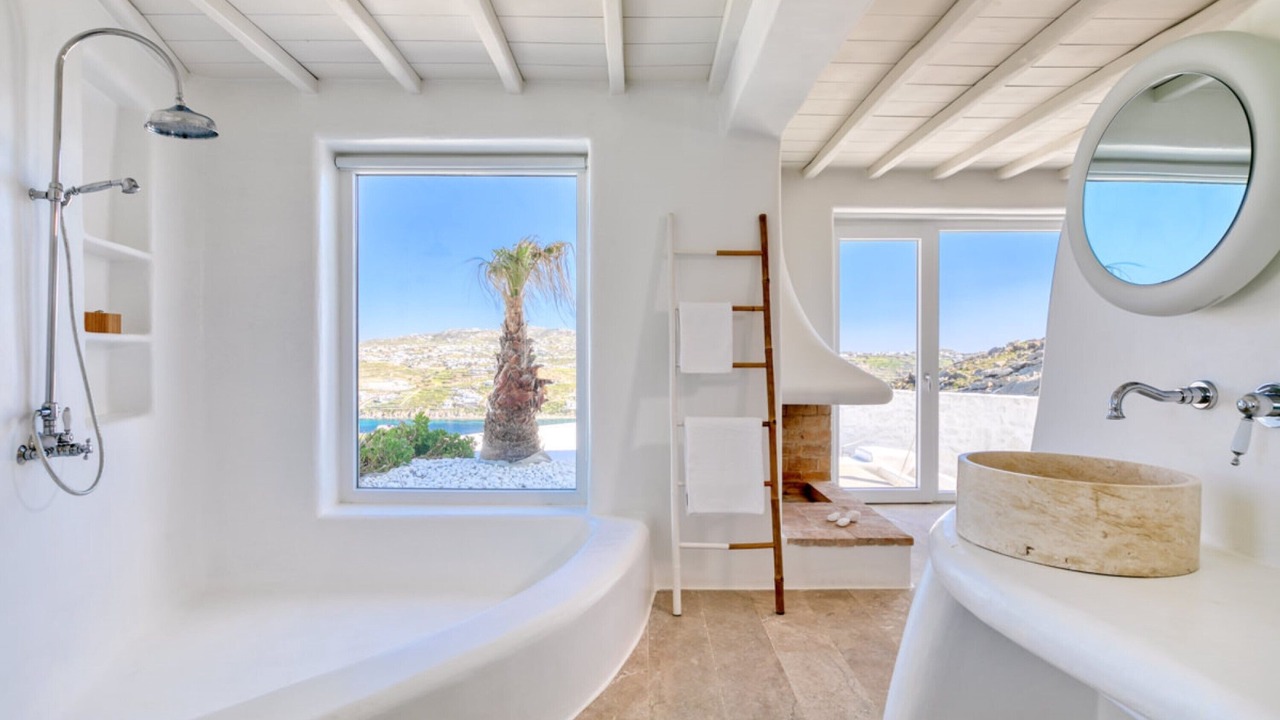 Photo of Bathroom in Kanalia