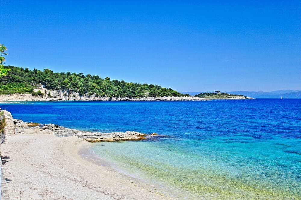 Photo of Others in Gaios