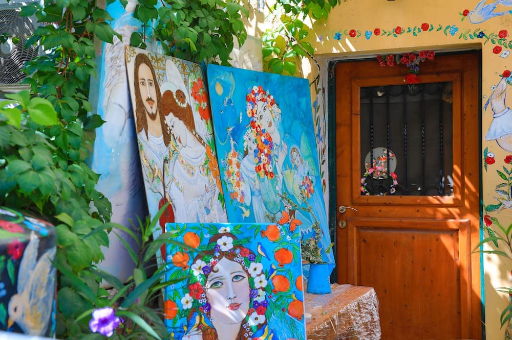 Photo of Others in Gaios