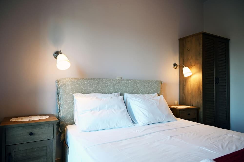Photo of Bedroom in Monolithos