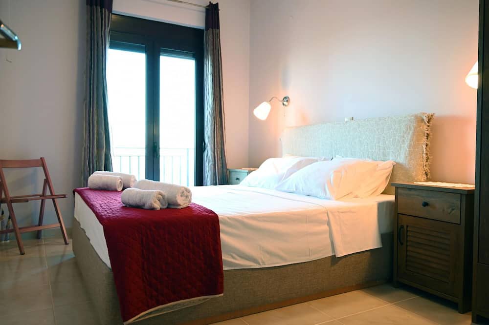 Photo of Bedroom in Monolithos