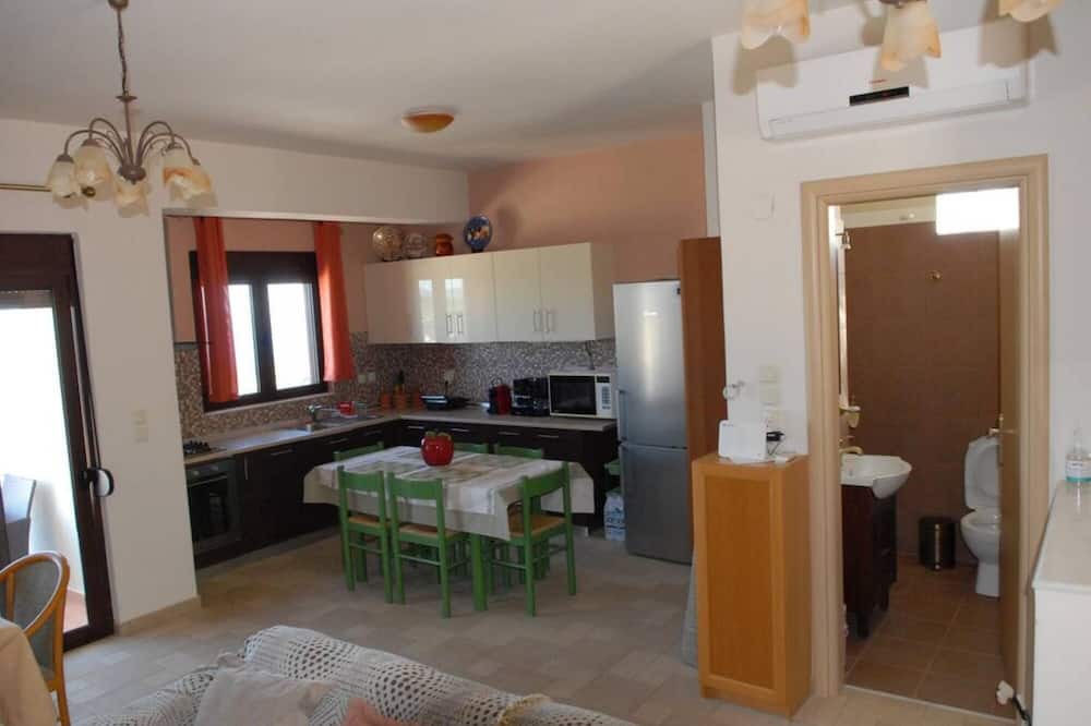 Photo of Kitchen in Monolithos